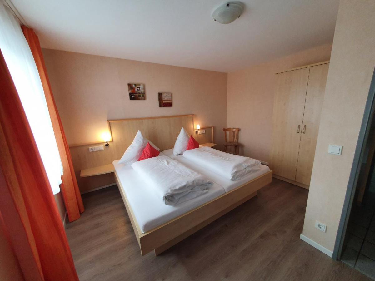Gaestehaus Ermen Kamp-Lintfort Ngoại thất bức ảnh