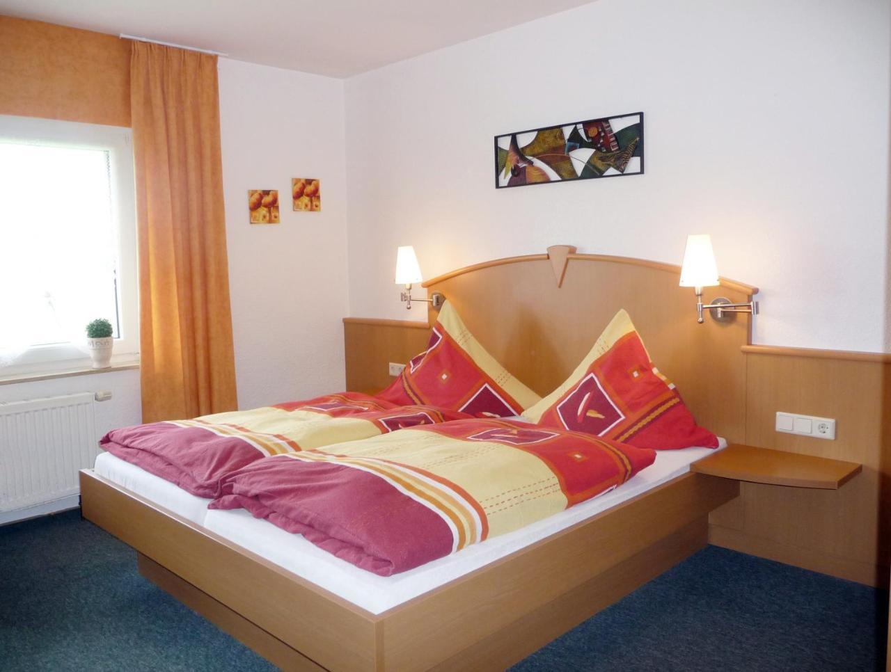 Gaestehaus Ermen Kamp-Lintfort Ngoại thất bức ảnh