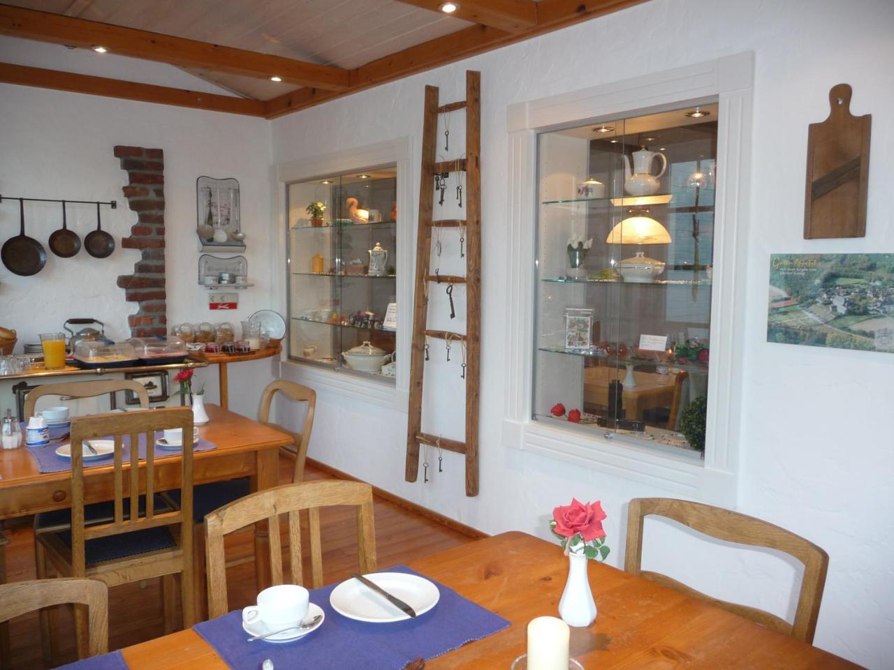 Gaestehaus Ermen Kamp-Lintfort Ngoại thất bức ảnh